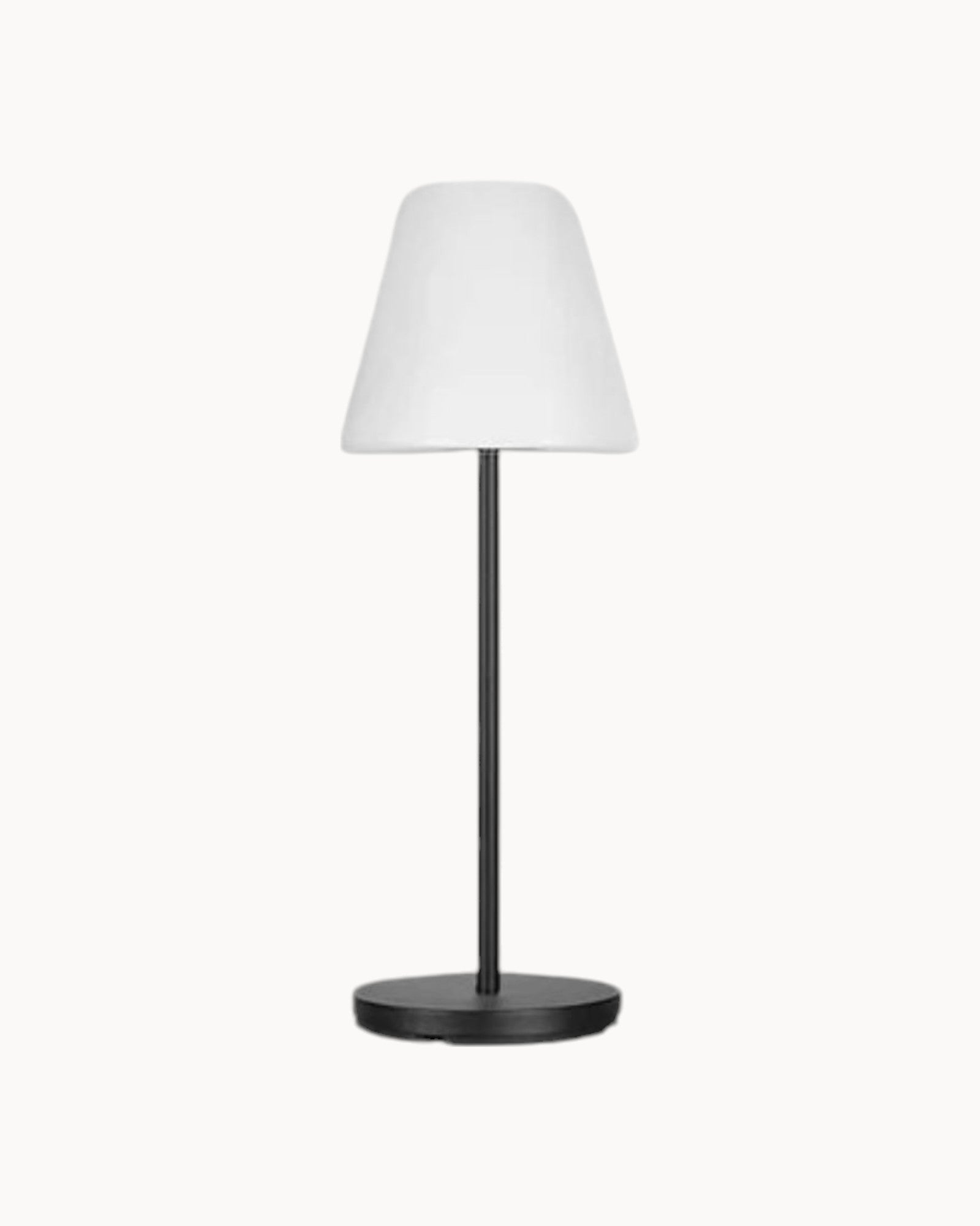 Moderne Solarbetriebene Stehlampe mit RGB-Beleuchtung 3