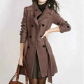 Elegante und trendige einfache Winterjacke