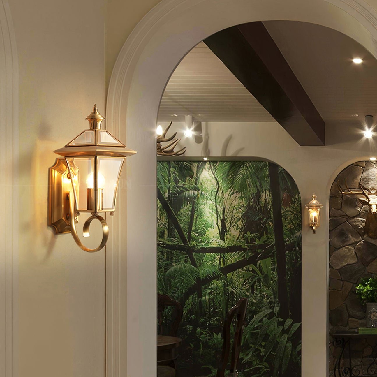 Olivara - Charmante Retro Außenwandleuchte für einen stilvollen und stimmungsvollen Garten Steigern Sie Ihre Außenbeleuchtung mit dieser eleganten Messinglampe