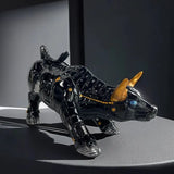 Dekoratives Resin-Figurensatz mit stilvollen Stierornamenten