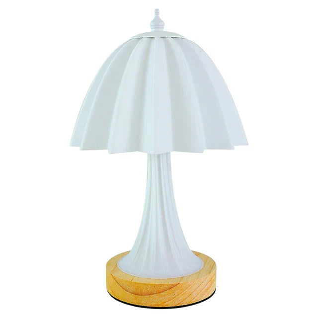 Moderne stilvolle und bequeme Holz-Nachtlampe