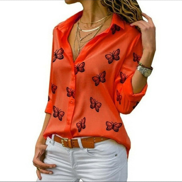 Neleia – Locker geschnittene Bluse mit Schmetterlingsprint 1