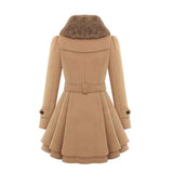 Trenchcoat: Zeitloser Stil, Schlanke Passform