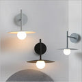 Moderne drejelig LED-væglampe med elegant minimalistisk design