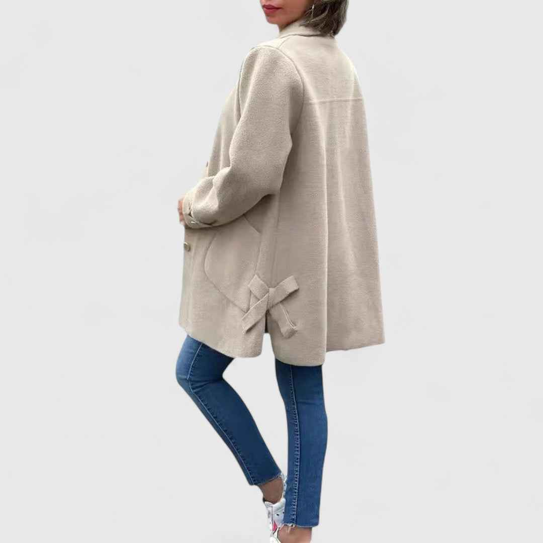 Milene – Die Jacke der zeitlosen Eleganz