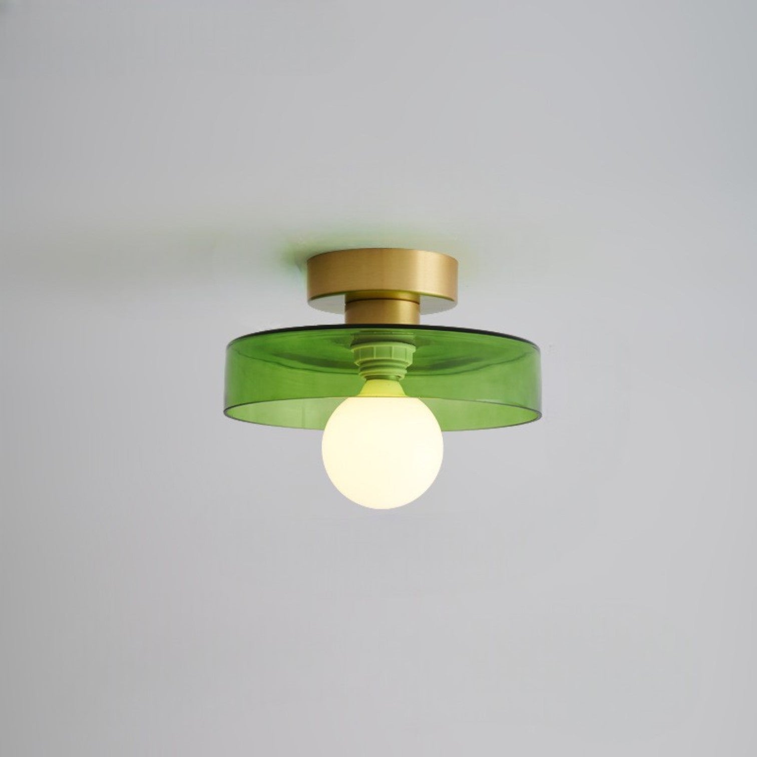 Velastra - elegante französische Deckenleuchte im zeitlosen Bauhaus-Stil