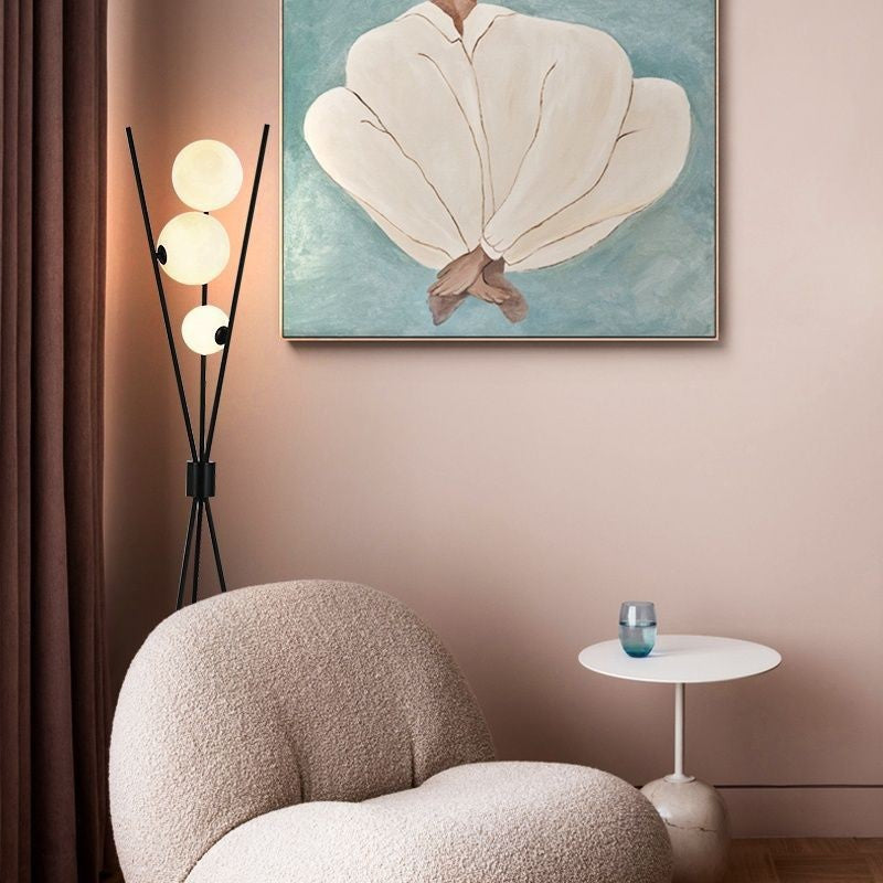 Solirene - elegante Stehlampe und Tischlampe für stilvolle Beleuchtung