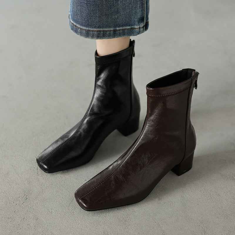 Chelsea-Stiefel mit Blockabsatz für einen eleganten und bequemen Look