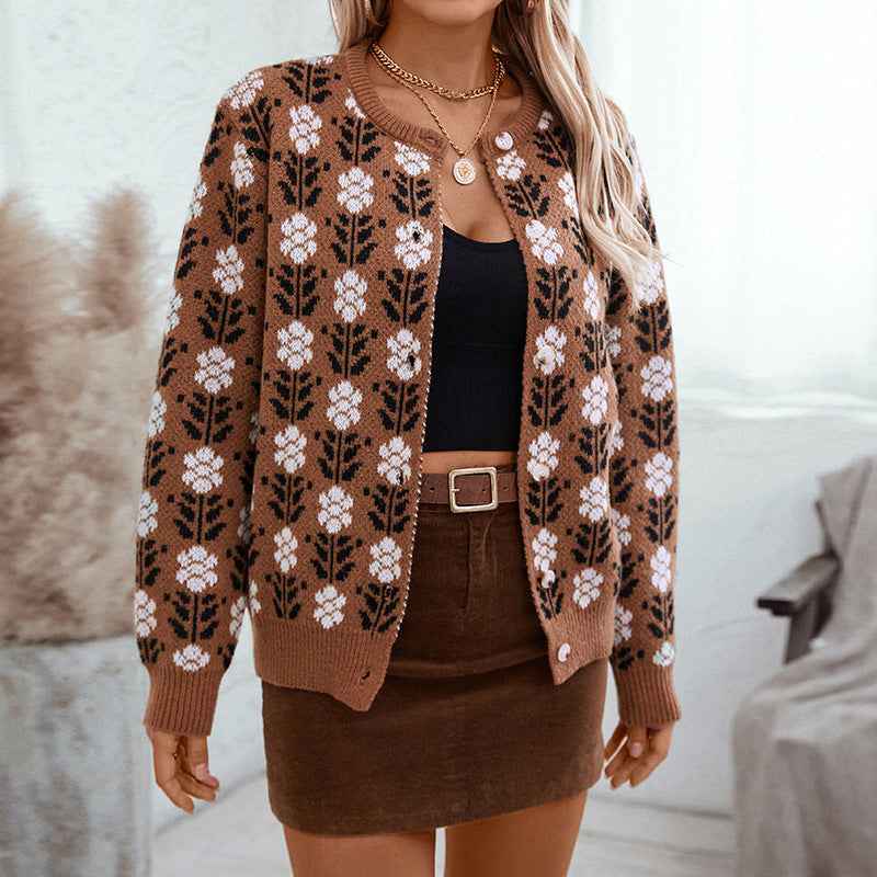Gemütlicher Damen-Strickcardigan im Vintage-Blumenmuster