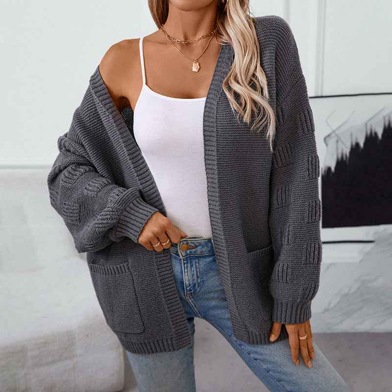 Locker geschnittene einfarbige Langarm-Strickjacke