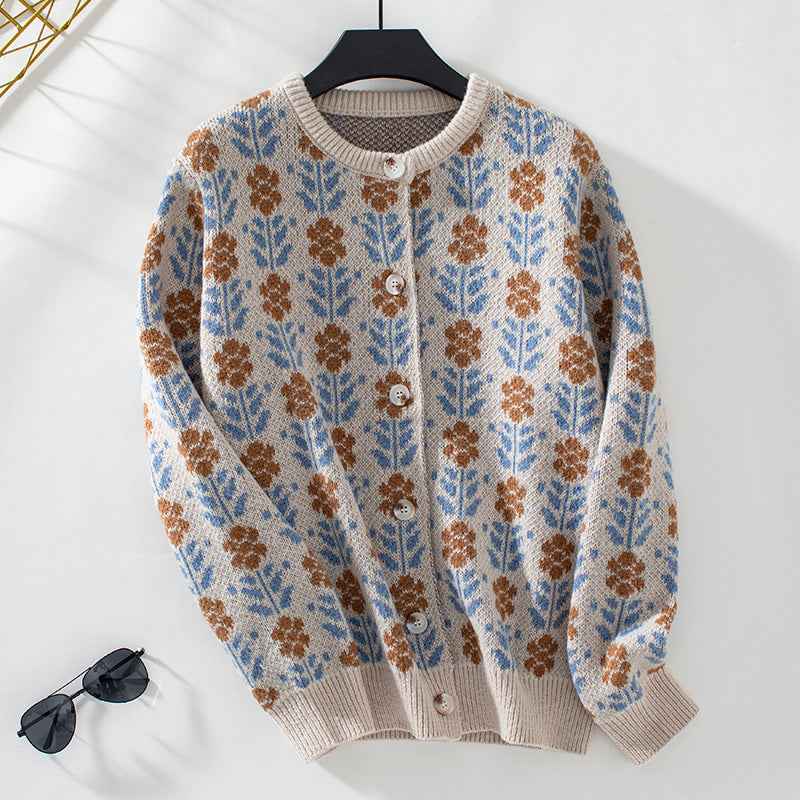 Gemütlicher Damen-Strickcardigan im Vintage-Blumenmuster