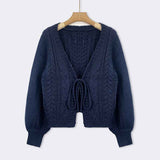 Gemütlicher Vintage-Chunky-Strickcardigan mit Bindeband vorne - Langarmkomfort & Retro-Charme