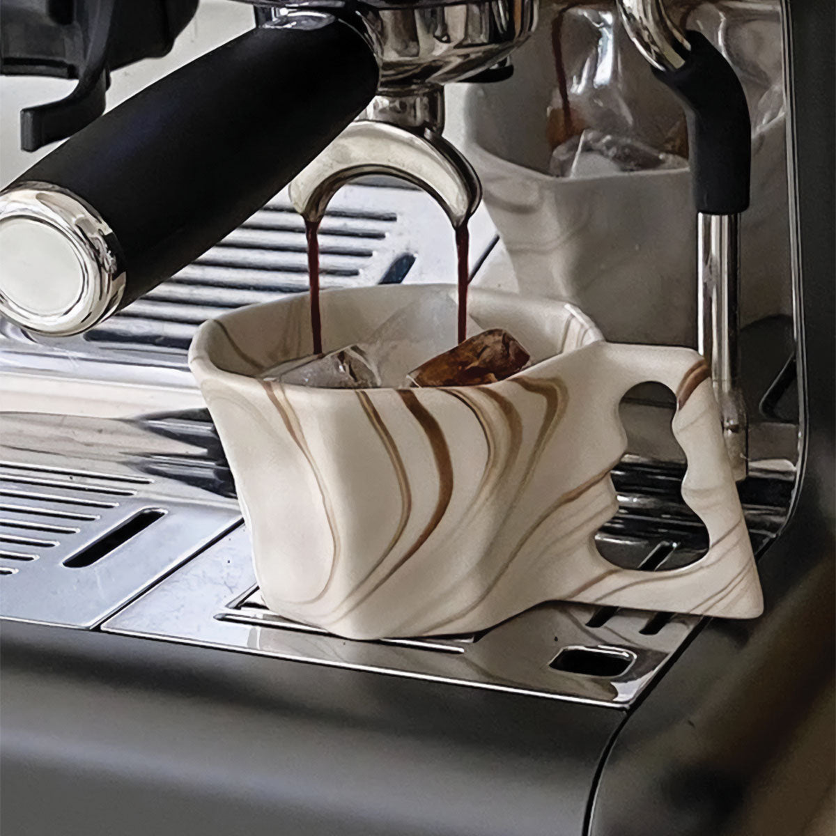 Achteckige Elegantissima Tasse | Elegantes Trinkgeschirr für einen modernen und raffinierten Stil