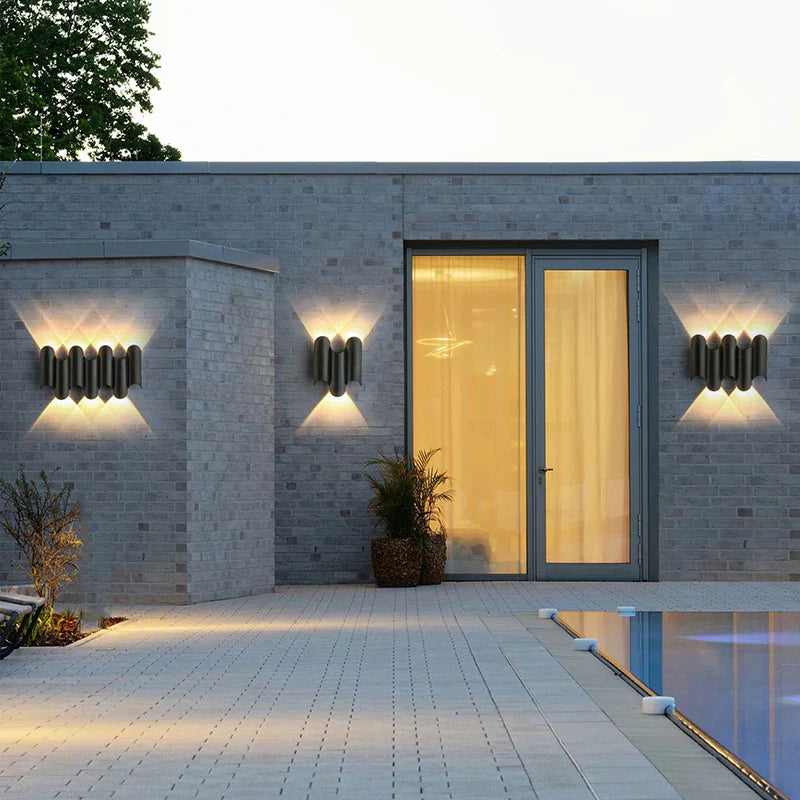 ElementGuard - Elegante und moderne Wandlampe aus Aluminium