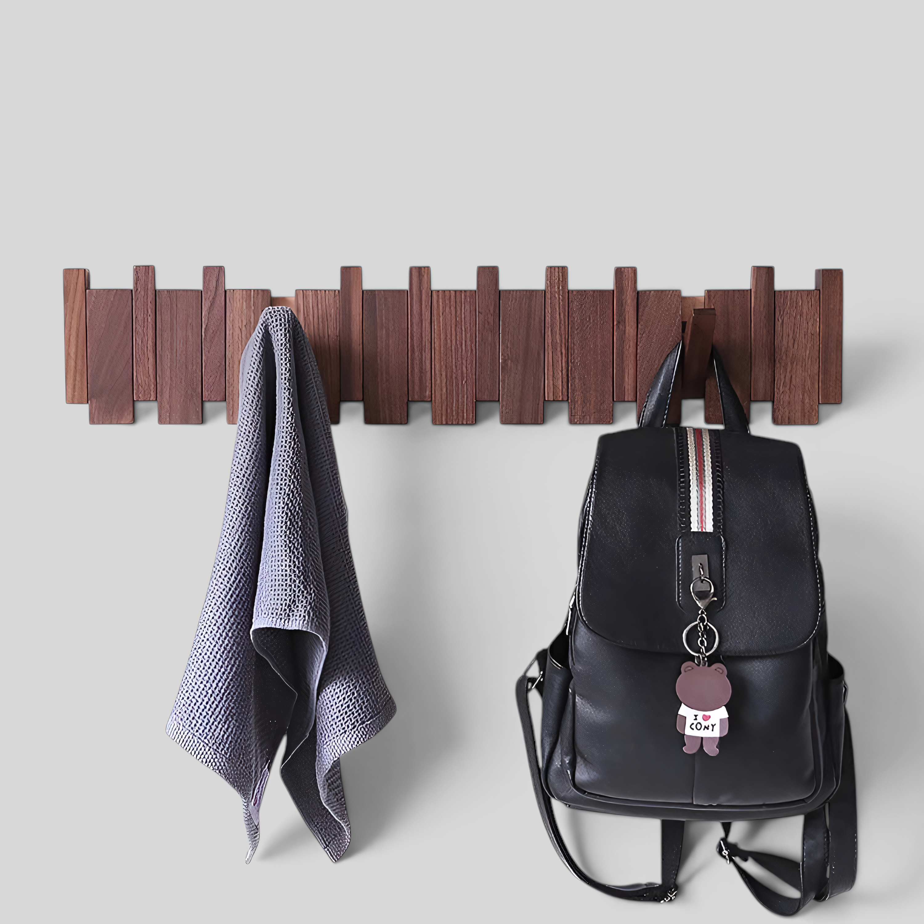 Holz-Wandregal mit Klavierdesign und magnetischen Garderobenhaken
