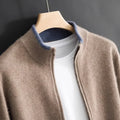 Cardigan da uomo con cerniera per un comfort elegante
