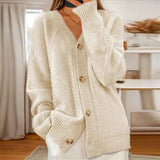 Gemütlicher Strick-Cardigan aus Kabelstrick für eleganten Komfort