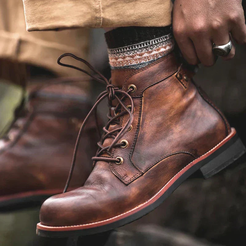 WYATT - Herrenschuhe im Retro-Stil mit runder Zehenpartie, kombiniert Eleganz und Komfort