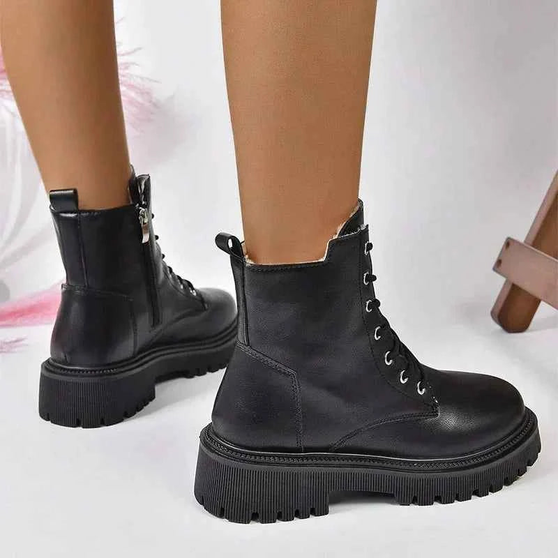 ChicPlush Damen Plüsch Schnürstiefeletten für stilvollen Komfort