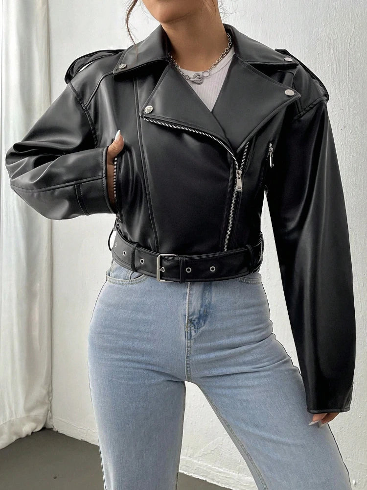 Sofia – stilvolle und kraftvolle Lederjacke für ein elegantes Erscheinungsbild