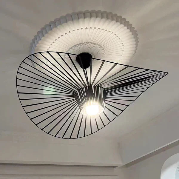 Maralynne - Einzigartige moderne kreative LED-Wandleuchte mit elegantem Hutdesign