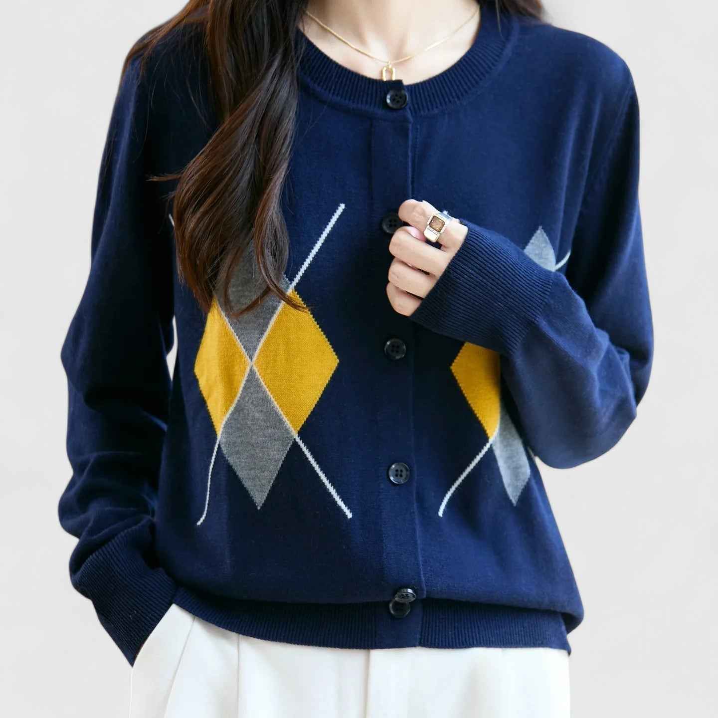 Margaux Eleganz - Schicker und eleganter Cardigan