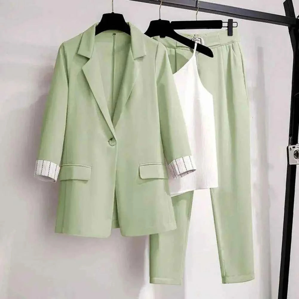 Joanna | Elegantes Damen-Set: Blazer, Hose und Top passend