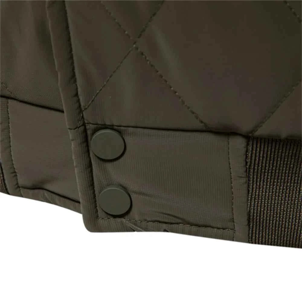 Nolan BLush Quilted Bomberjacke für stilvollen Komfort