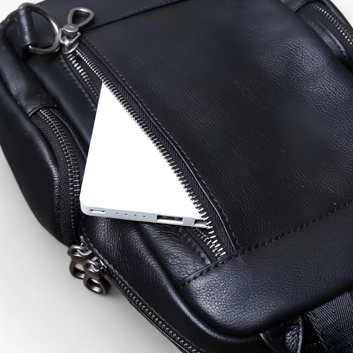 Herren 2-in-1 Leder Brusttasche und Rucksack