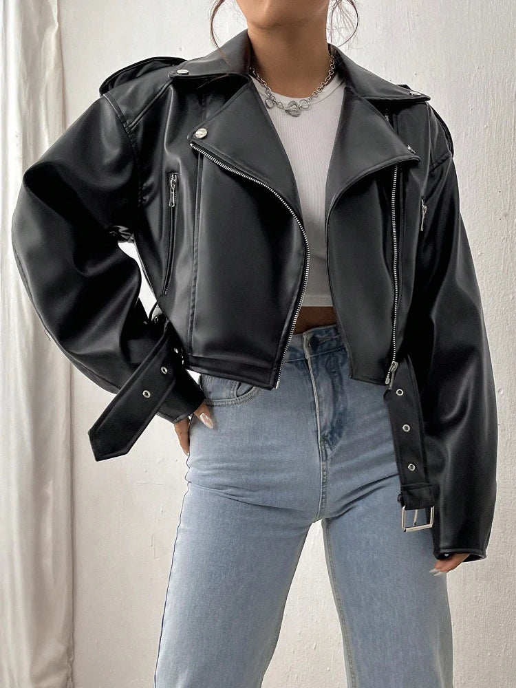 Sofia – stilvolle und kraftvolle Lederjacke für ein elegantes Erscheinungsbild