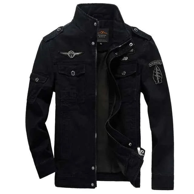 Schlanke, moderne Utility-Jacke