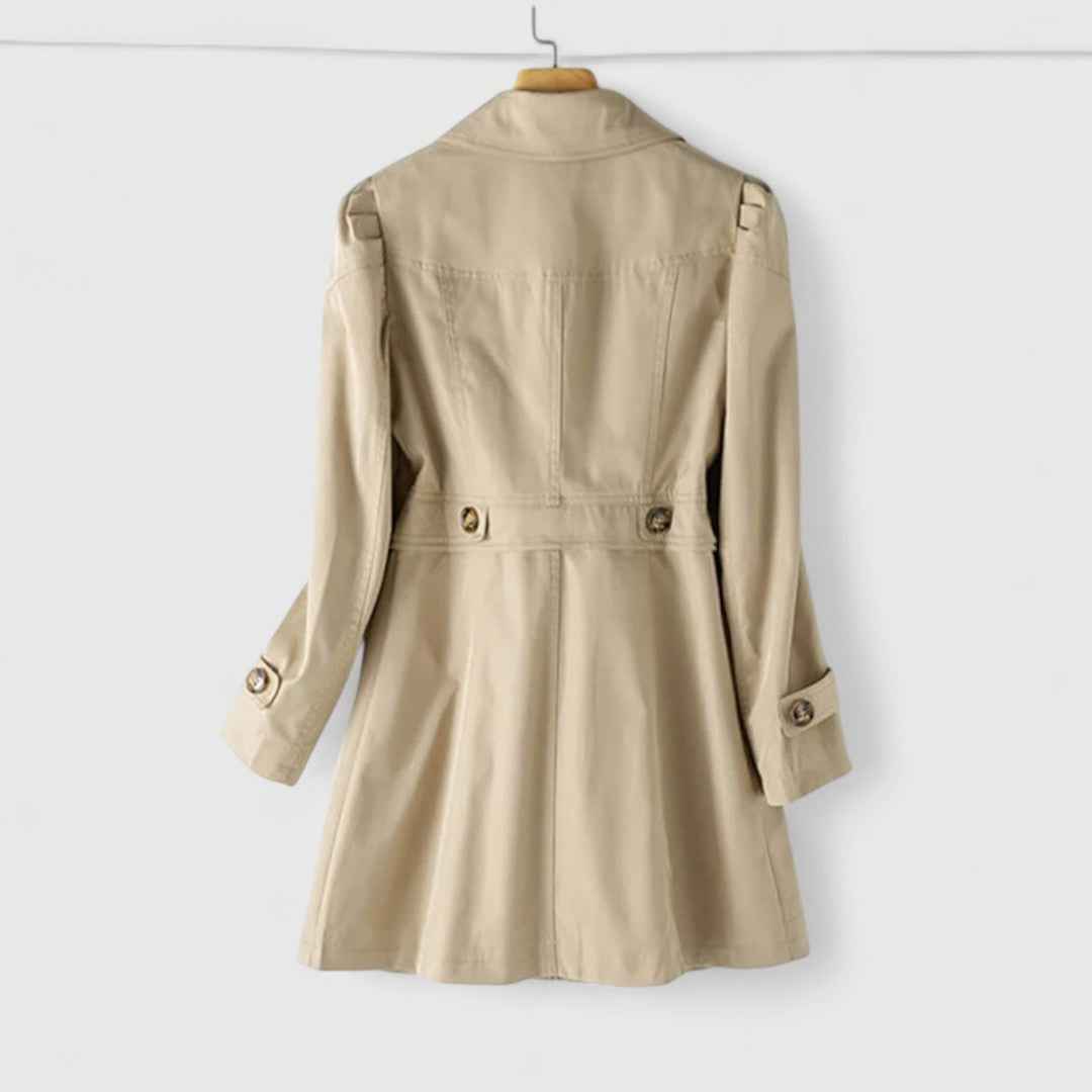 Elisanne – Elegante doppelreihige Jacke