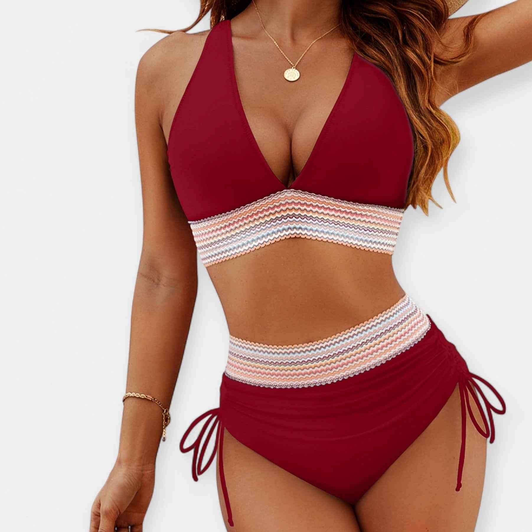 Hochtaillierter Bikini mit Polsterung