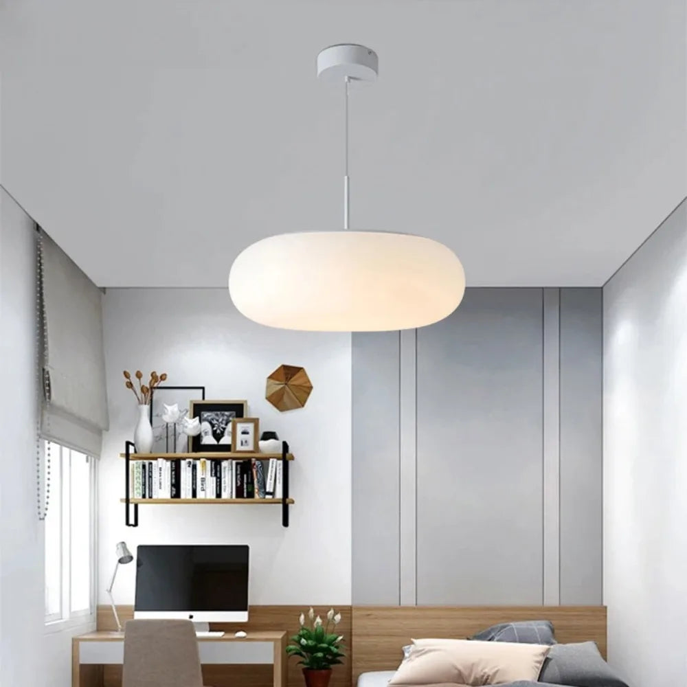 Nyxora - Moderne Creme-Hängelampe im eleganten Kronleuchterstil mit gemütlicher LED-Beleuchtung