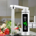 Rubinetto da cucina elettrico rotante Deluvia con scaldacqua a flusso, indicatore di temperatura LED e potenza di 3 kW