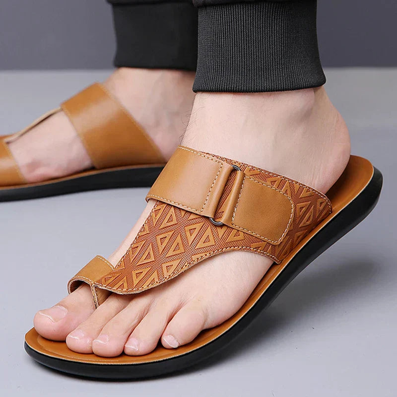 KINSEY – Elegante minimalistische Sandalen aus echtem Leder
