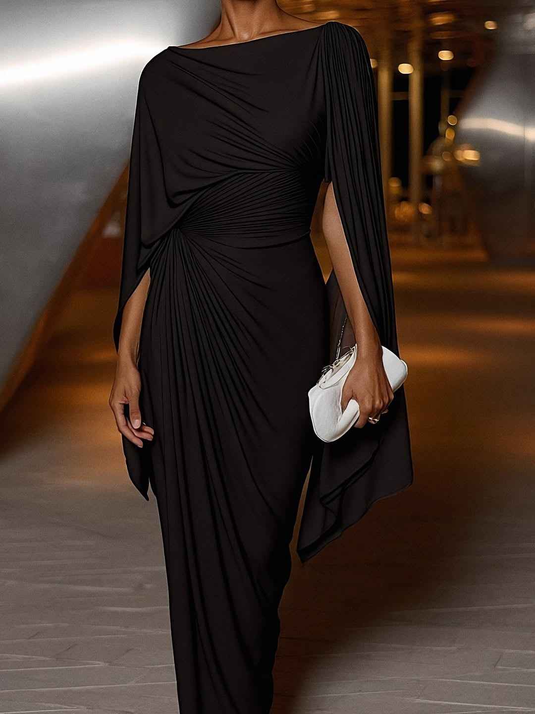 lange enganliegenes Kleid mit unregelmäßigen Falten für einen eleganten Stil