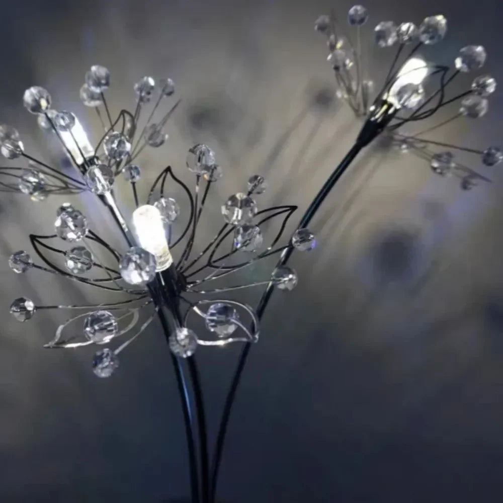 Lustrae - Elegante Moderne Minimalistische Kristall-Karottenblume Wandleuchte für eine stilvolle Einrichtung