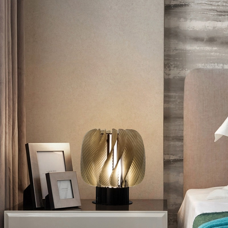 Elarion - Elegante und moderne minimalistische LED-Tischleuchte für stilvolle Beleuchtung