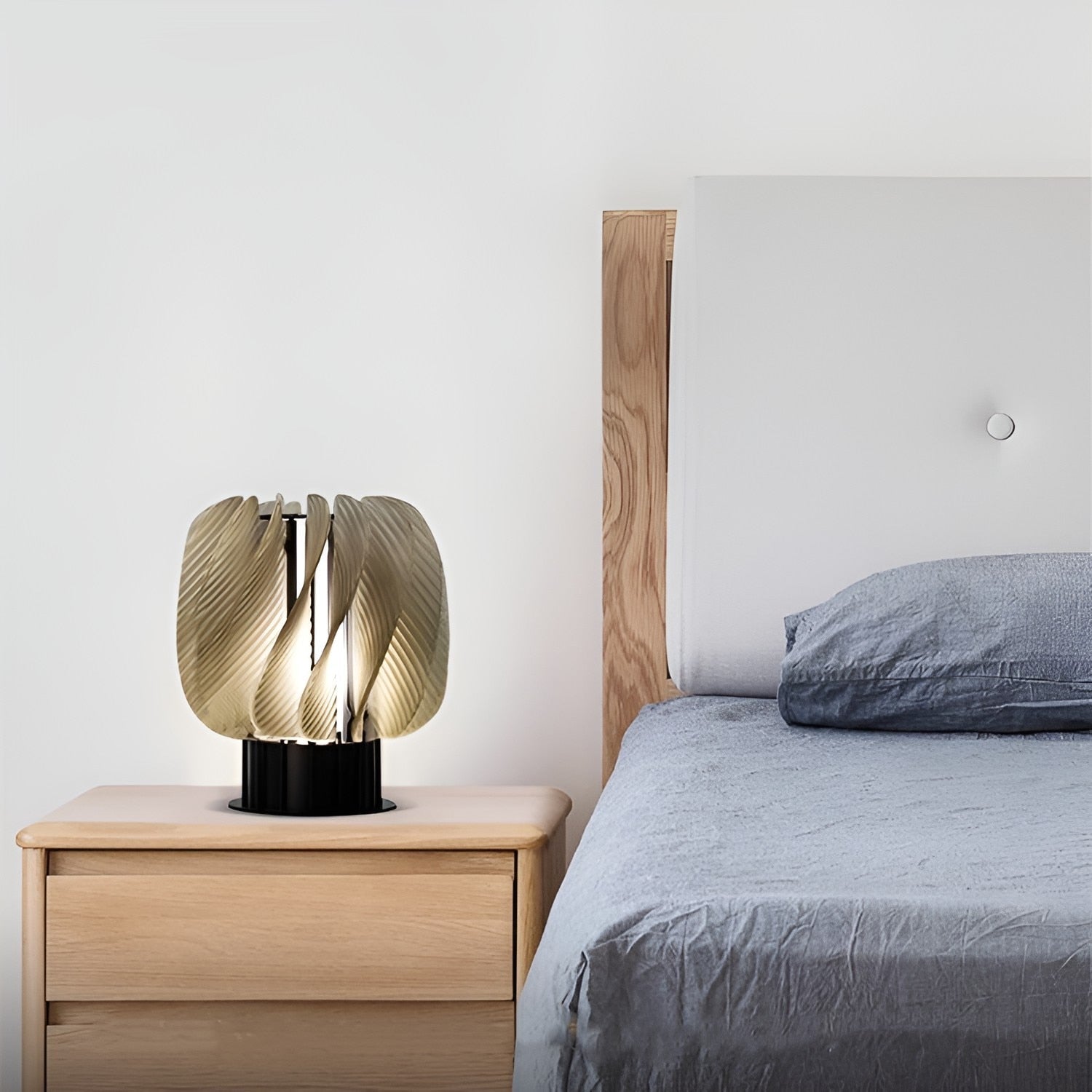 Elarion - Elegante und moderne minimalistische LED-Tischleuchte für stilvolle Beleuchtung