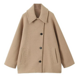 Elegant and casual winter coat for a trendy look