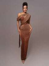 Damen One-Shoulder Abendkleid mit Metallic-Finish