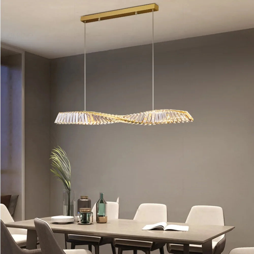 Astrion – Elegante Kristall-LED-Hängeleuchte mit dynamischem Spiraldesign für die perfekte Esstischbeleuchtung