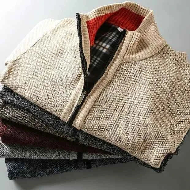 Langarmpullover aus Millstone-Garn gestrickt, elegant und bequem