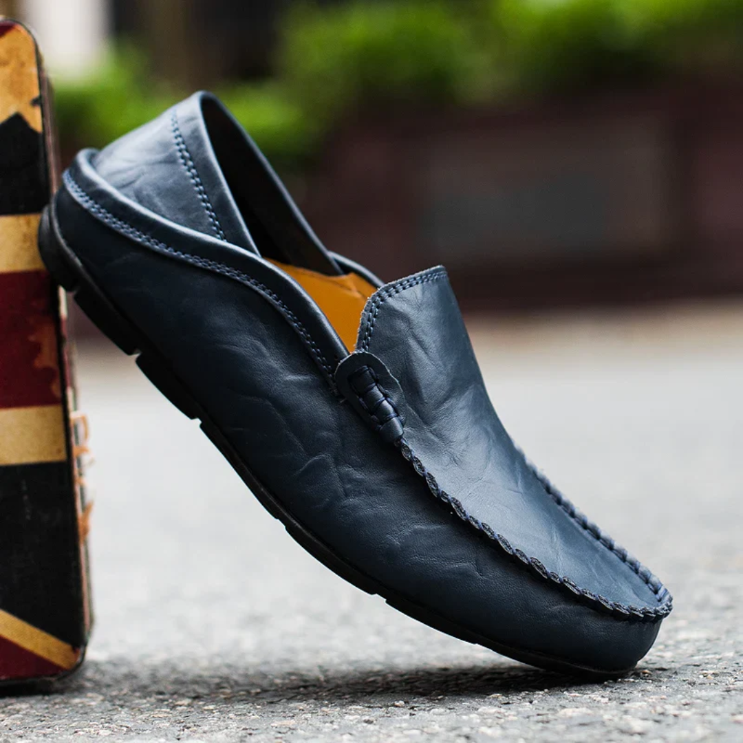 Elegante und mühelose Lederschuhe im Loafer-Stil