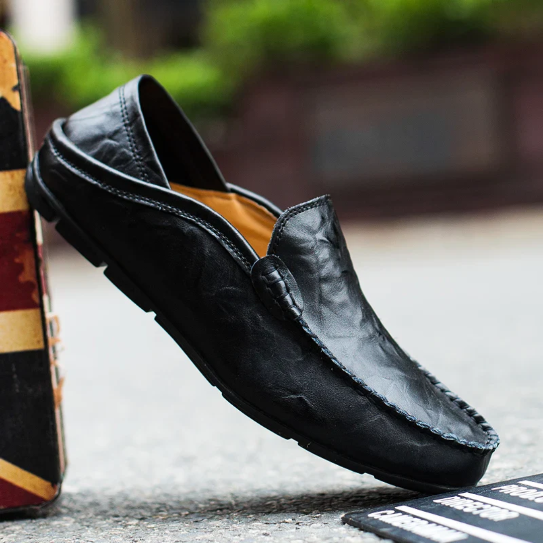 Elegante und mühelose Lederschuhe im Loafer-Stil