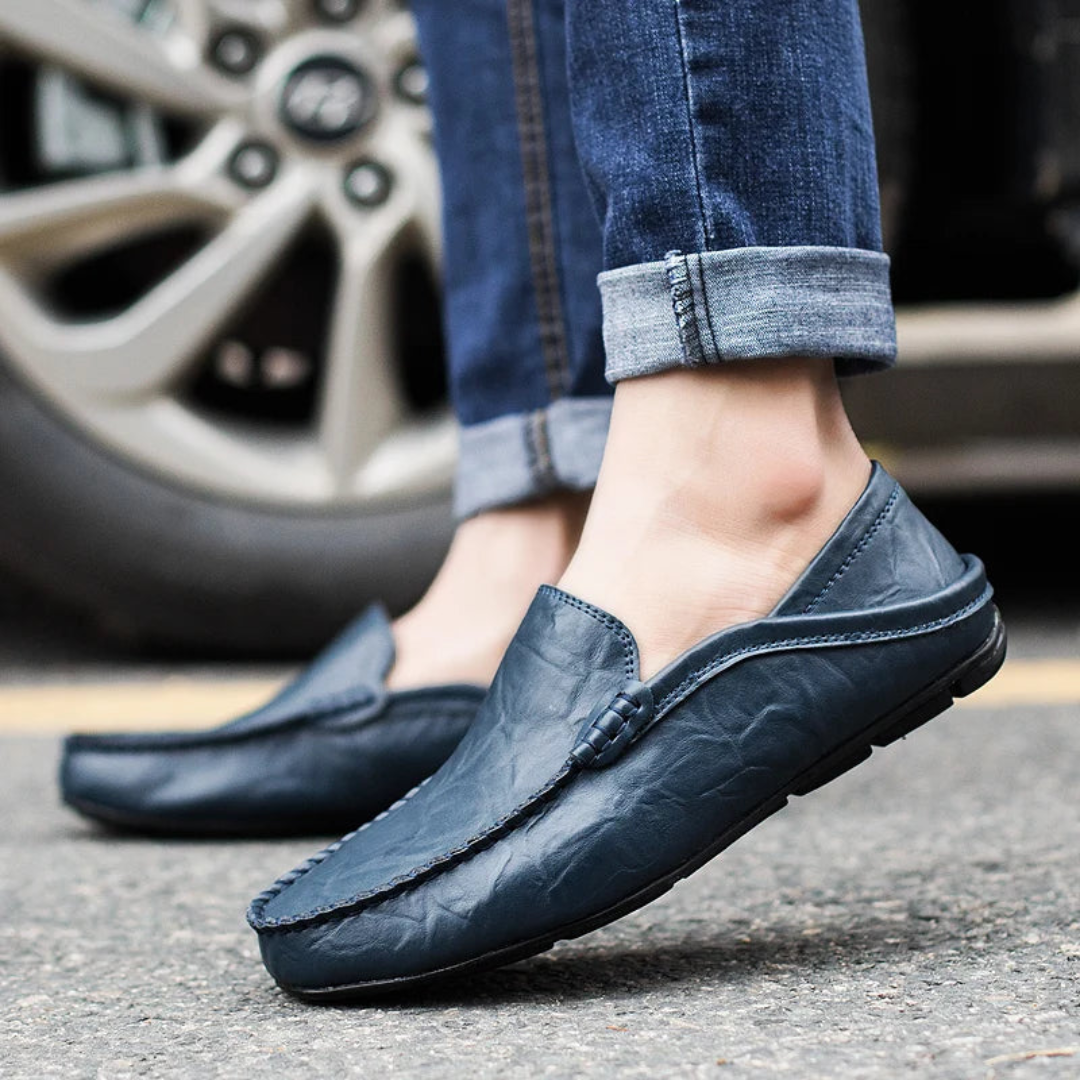 Elegante und mühelose Lederschuhe im Loafer-Stil