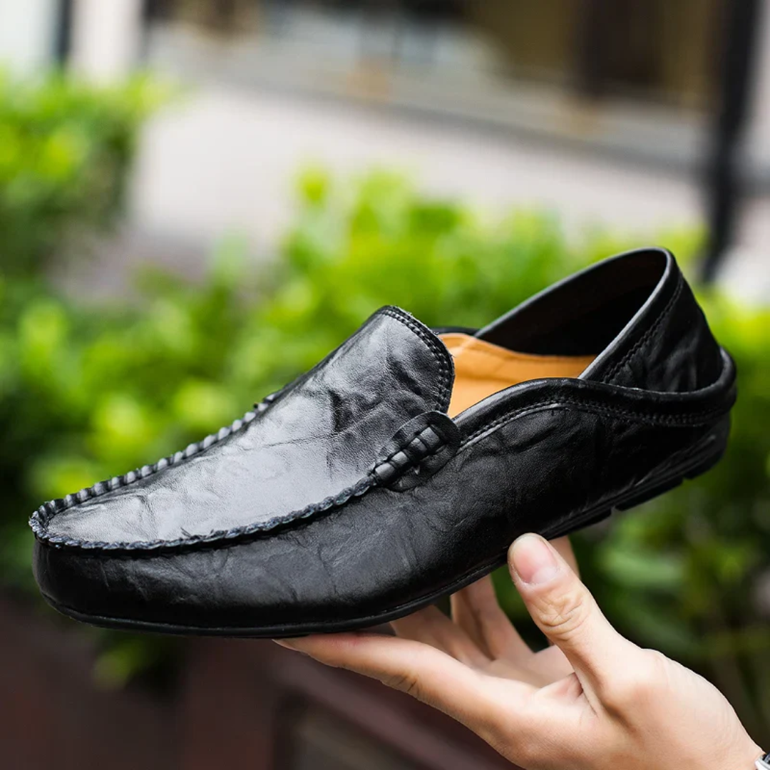 Elegante und mühelose Lederschuhe im Loafer-Stil