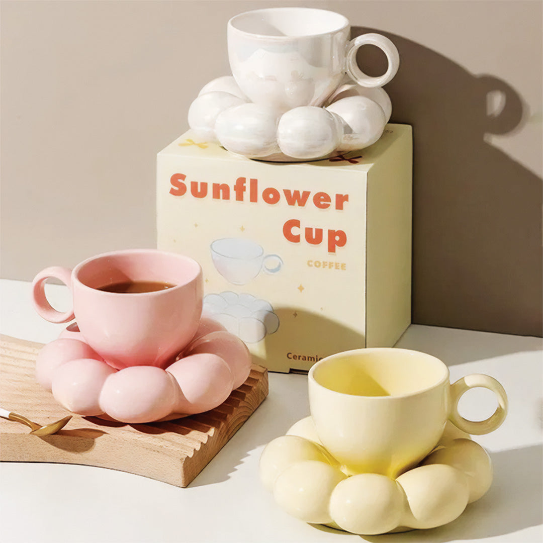Tasse Sonnenblumenschmuck mit elegantem Blumendesign für Ihren Morgenkaffee