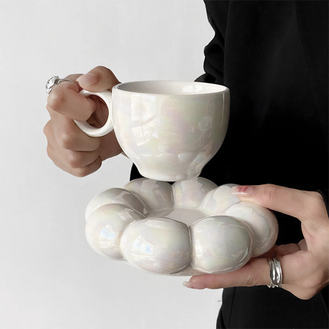 Tasse Sonnenblumenschmuck mit elegantem Blumendesign für Ihren Morgenkaffee